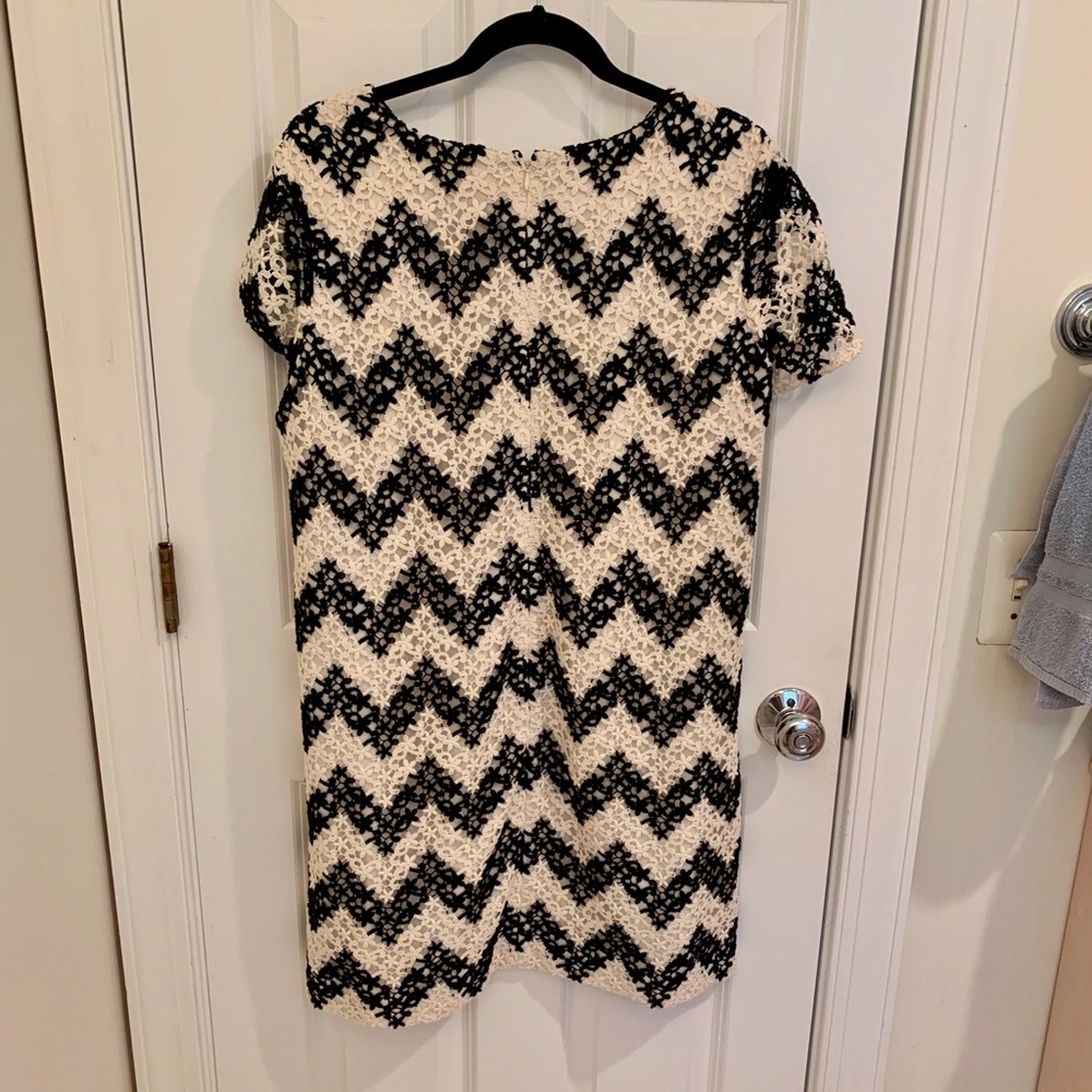 Talbots Lace Chevron Pattern Dress - Picture 4 of 6